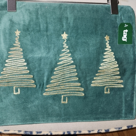 NWT Velvet table runner seventy two inches by fourteen inches - Picture 1 of 4